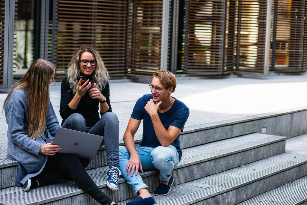 SIMO Launches Solis Go™: The Ultimate Emergency Preparedness Wi-Fi Hotspot for Seamless Connectivity and Power (PR Newswire)