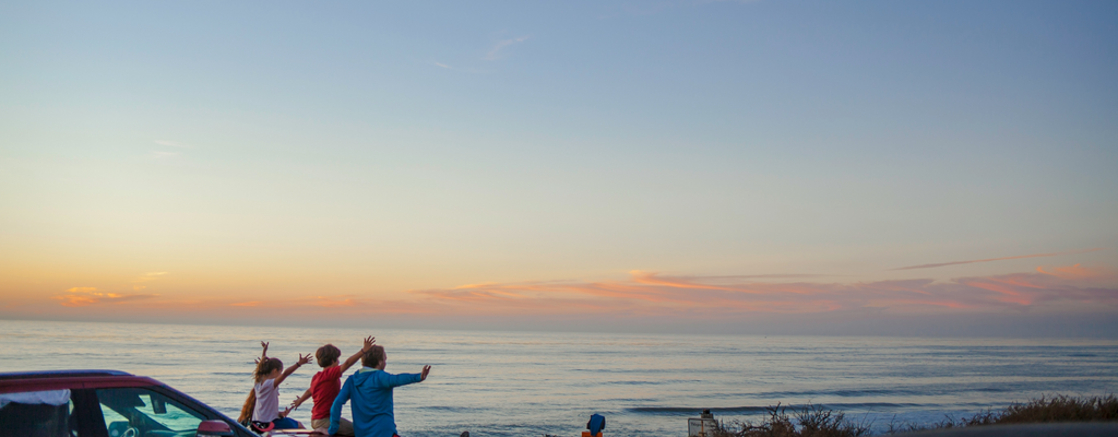 Stress-Free Travel: How a Mobile Hotspot Keeps Parents Sane on the Go