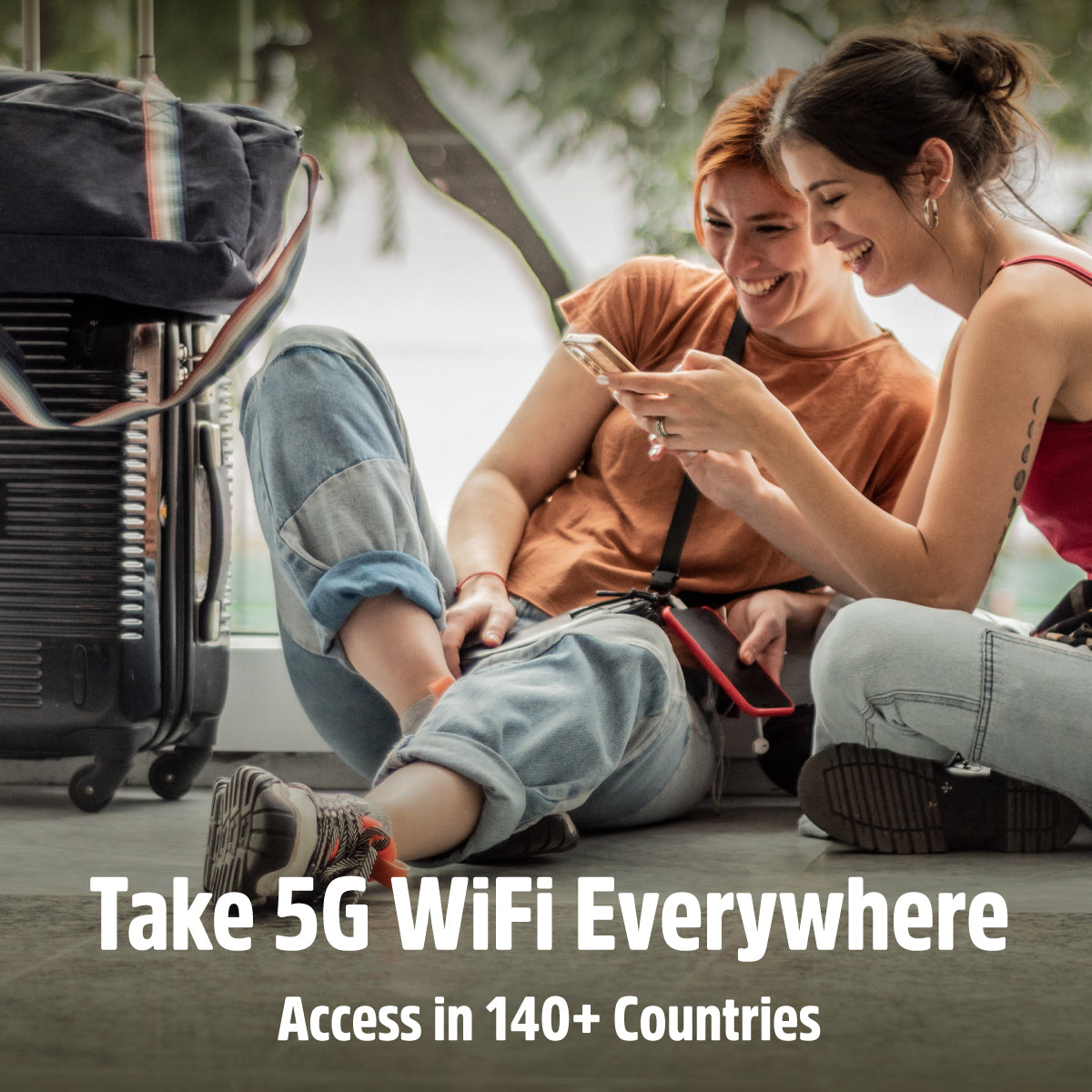 Solis Pro 5G Mobile Hotspot and Power Bank with Lifetime Data